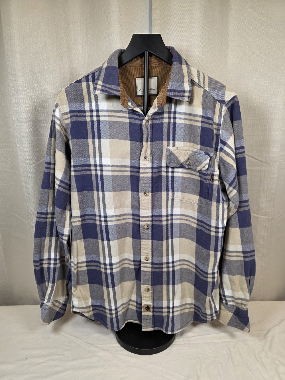 Legendary Whitetails Flannel Shirt Mens Medium Blue Plaid Corduroy Collar